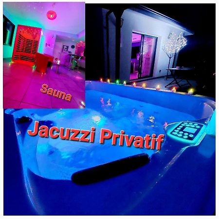 Ychoux Un Sejour Romantique En Couple Avec Jacuzzi Prive Chromotherapie Jardin Maison Privee מראה חיצוני תמונה
