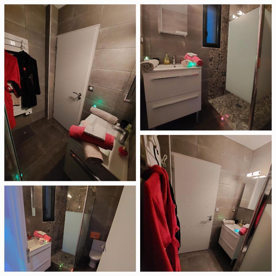 Ychoux Un Sejour Romantique En Couple Avec Jacuzzi Prive Chromotherapie Jardin Maison Privee מראה חיצוני תמונה